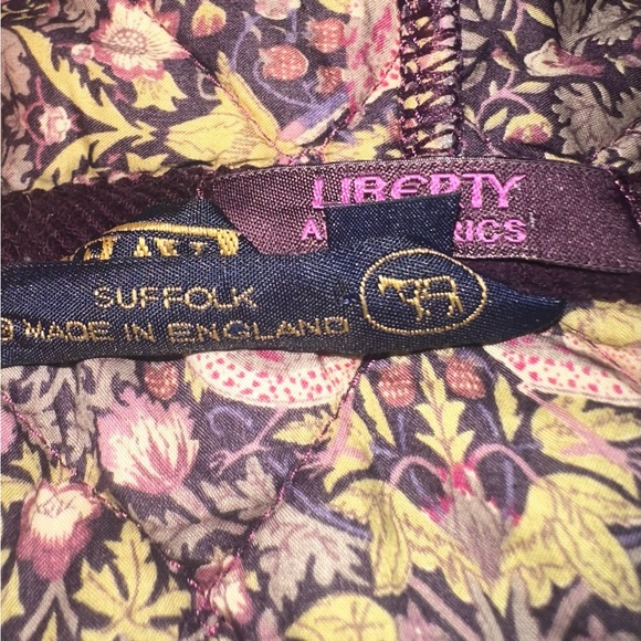 Lavenham Craydon Quilted Jacket with Liberty Art Floral Pattern Lining - XS - Picture 2 of 6